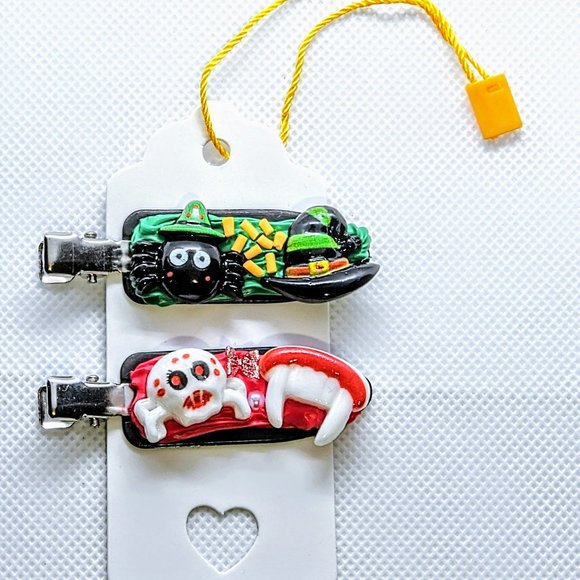 Handmade Two-Piece Halloween Decoden Hair Clip Set - Picture 2 of 2